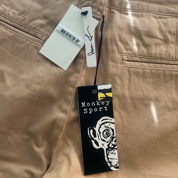 NWT MEN’s Monkey Sport Relaxed Khaki Pants in size SMALL (30-31) - Picture 3 of 8